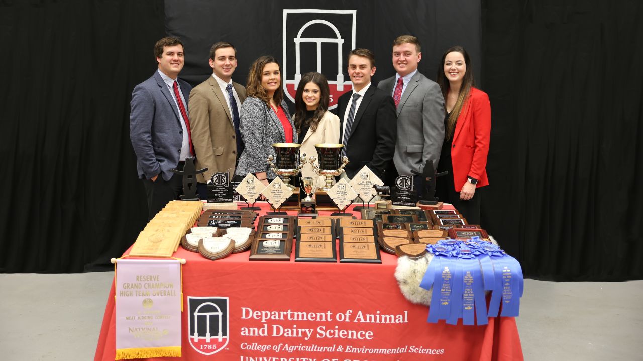 Meat Judging Team About Animal & Dairy Science